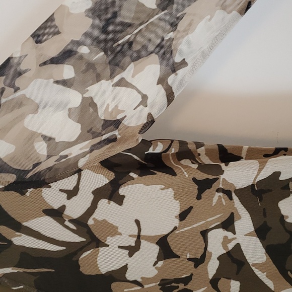 $FINAL$ Chico's Mesh Camo Floral Cardigan Sz M (Chicos sz 1) - Picture 2 of 6